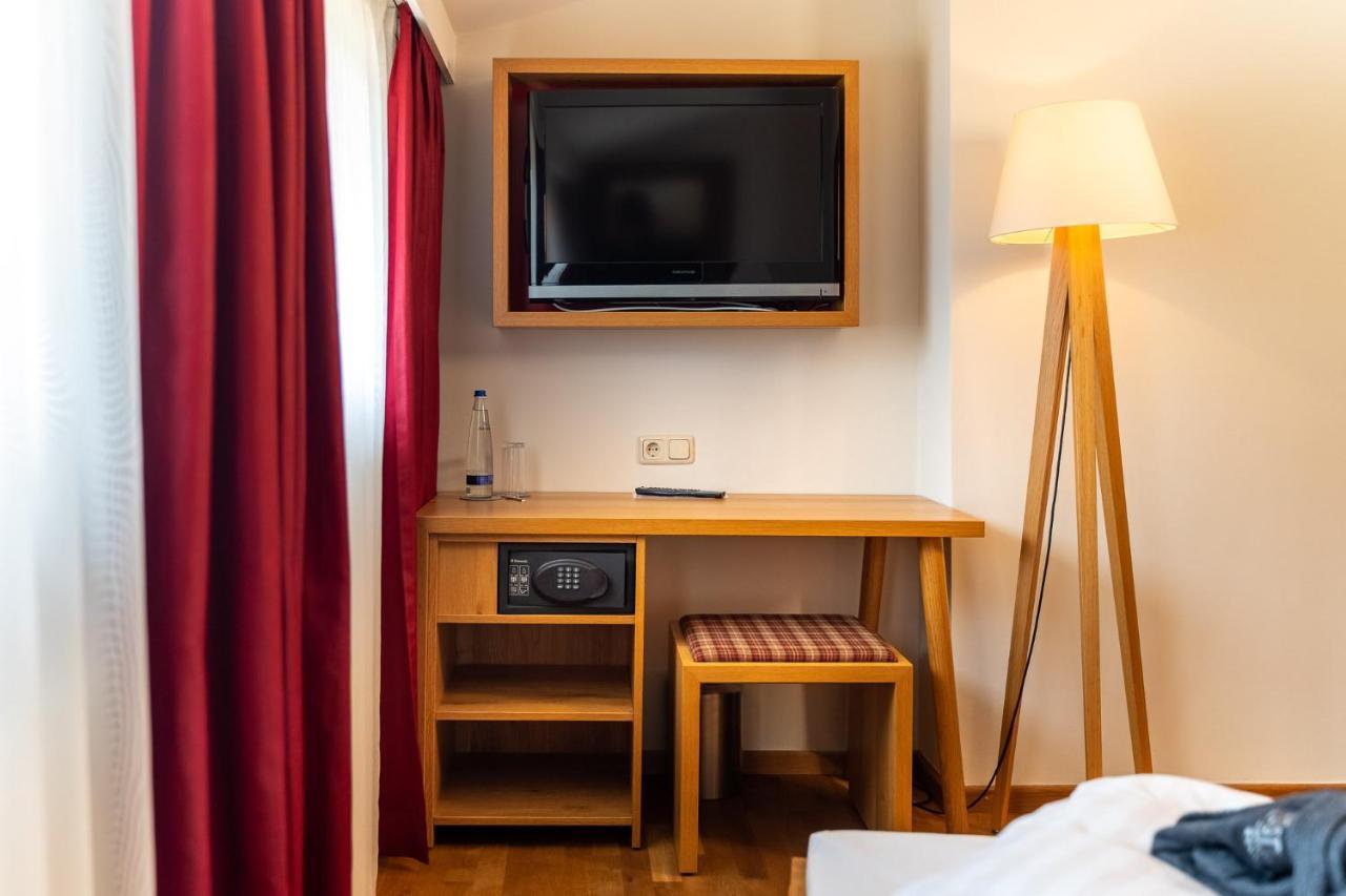 Landhotel Postwirt Графенау Екстериор снимка